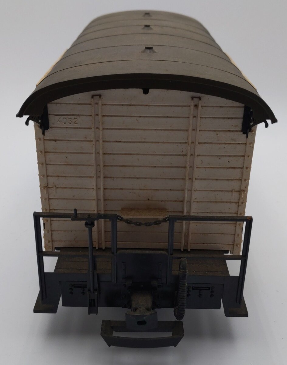 LGB 4032 G Scale Nestle Peter Caillers Chocolate Boxcar VG