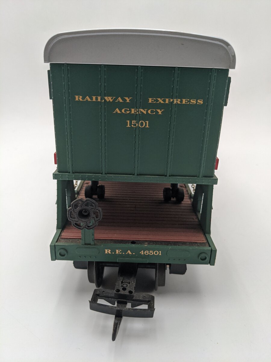 REA REA-46501 G Scale Piggyback Flat Car w/2 Trailers EX