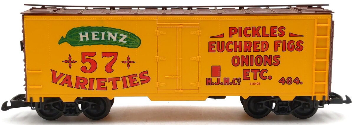 USA Trains 1676 G Heinz Pickles Reefer Car EX