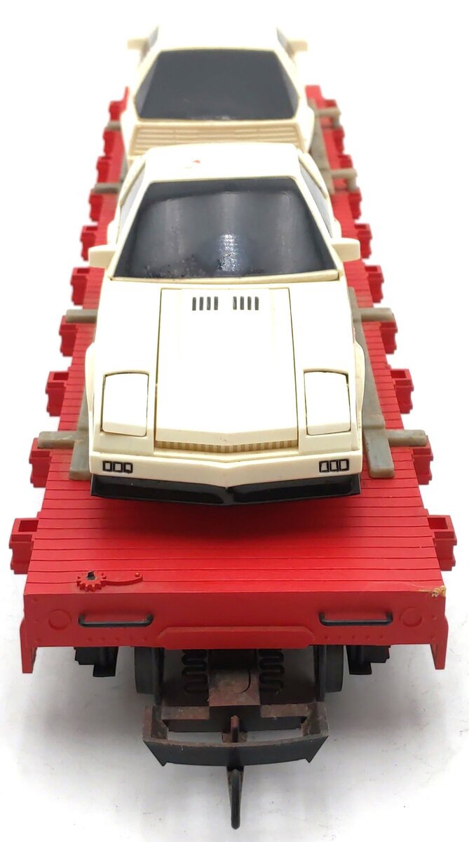 USA Trains 701 G Pennsylvania Flat Car with Two Autos EX