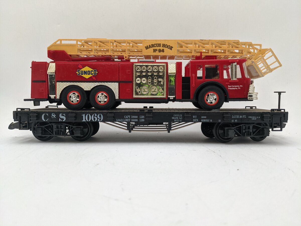 LGB 42690 G Colorado and Southern Flatcar w/ Firetruck #1069 EX