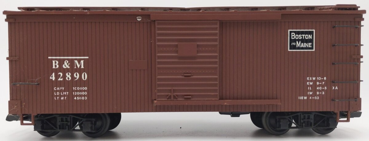 USA Trains 42890 G Scale Boston & Maine Boxcar EX