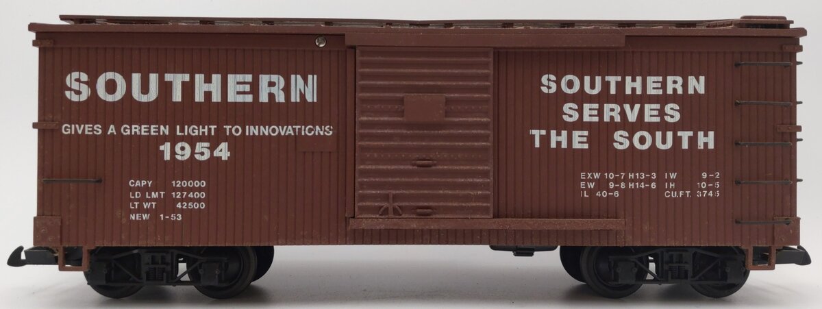 USA Trains 1954 G Southern Boxcar- Plastic Wheels EX