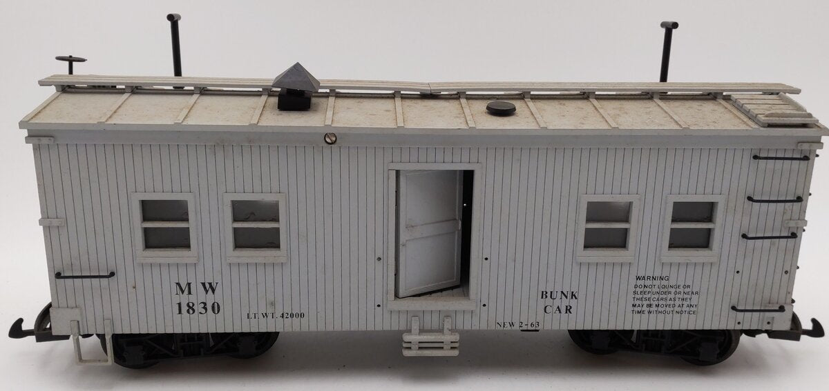 USA Trains 1830 G Scale Maintenance of Way Bunk Car VG