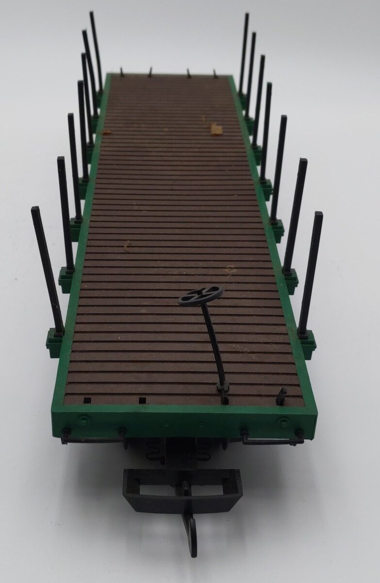 Bachmann 93641 G Scale Coal Creek Lumber Flat Car w/Stakes EX