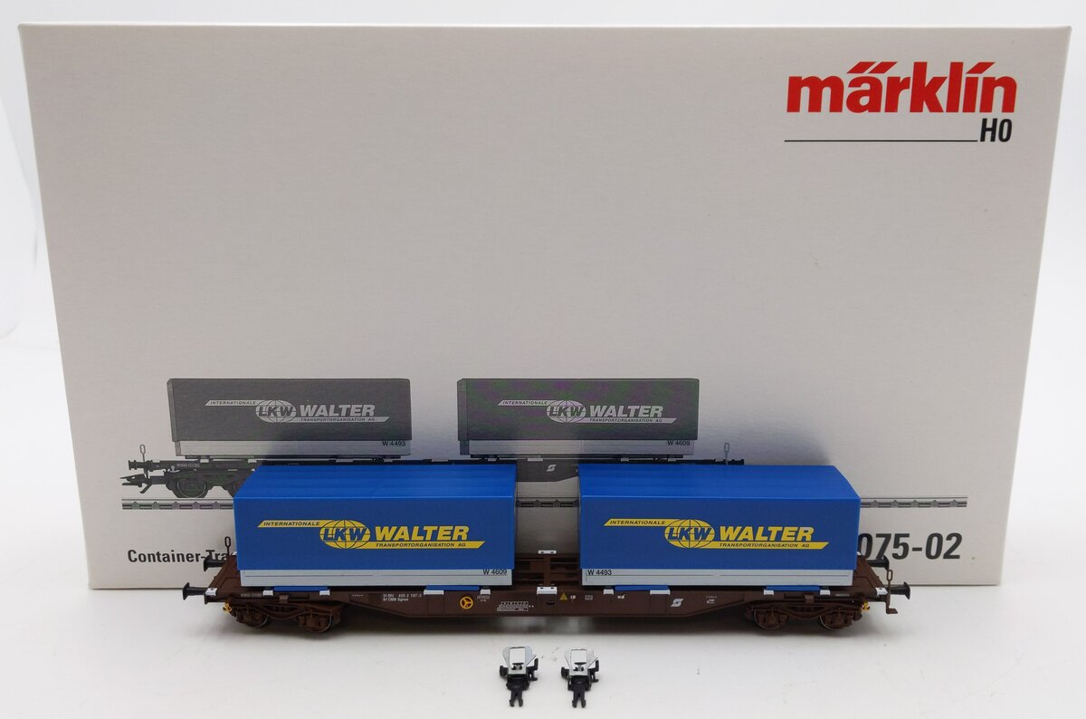 Marklin 47075-02 HO Scale Austrian Railways Deep Well Flatcar w/ Containers NIB