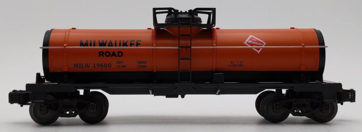 Lionel 6-19600 O Gauge Milwaukee Road Single Dome Tank Car #19600 LN/Box