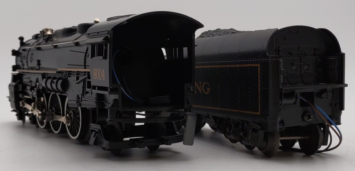 Lionel 6-18004 O Reading 4-6-2 Steam Locomotive & Tender #8004 EX/Box