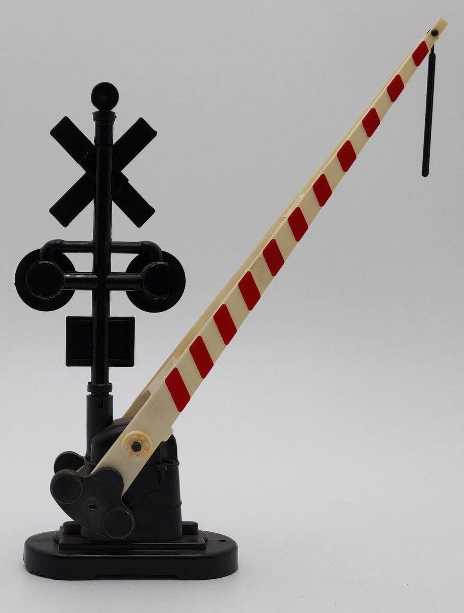Lionel 6-2162 O Gauge Automatic Crossing Gate & Signal LN/Box