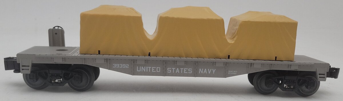 Lionel 6-39392 O Gauge U.S. Navy Flatcar with Tarped Load EX/Box