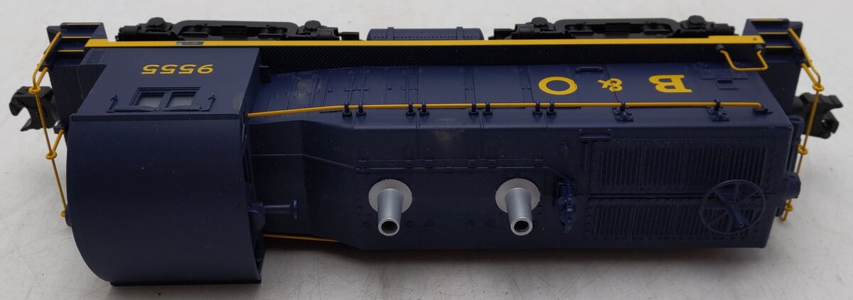 Lionel 6-82163 O B&O LionChief Plus NW2 Diesel Locomotive #9555 EX