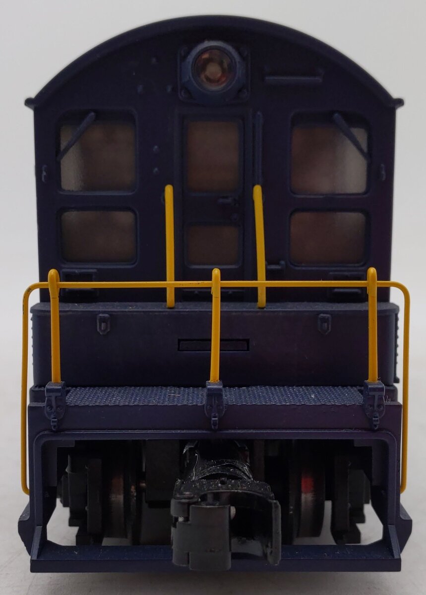 Lionel 6-82163 O B&O LionChief Plus NW2 Diesel Locomotive #9555 EX