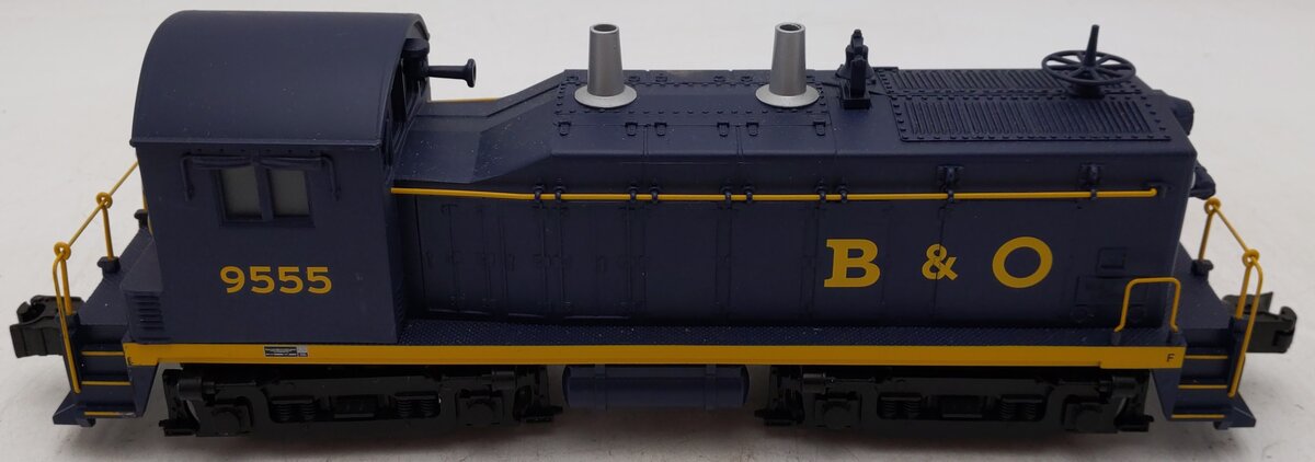 Lionel 6-82163 O B&O LionChief Plus NW2 Diesel Locomotive #9555 EX