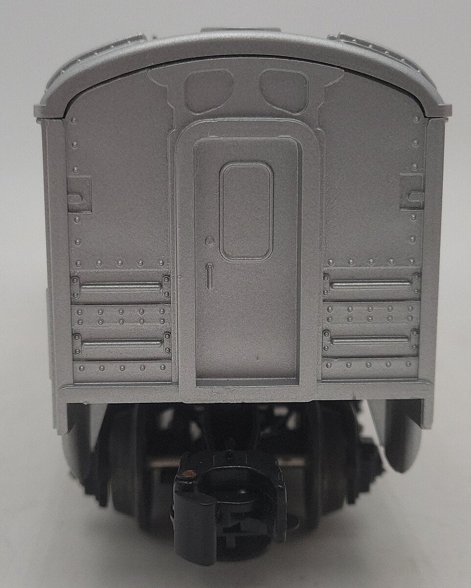 Lionel 6-16057 O Gauge Santa Fe Illuminated Passenger Car EX/Box
