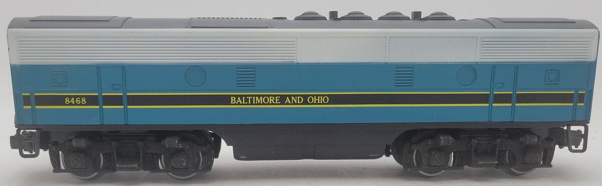 Lionel 6-8468 O Baltimore & Ohio F3 B-Unit Dummy Diesel Locomotive #8468 EX