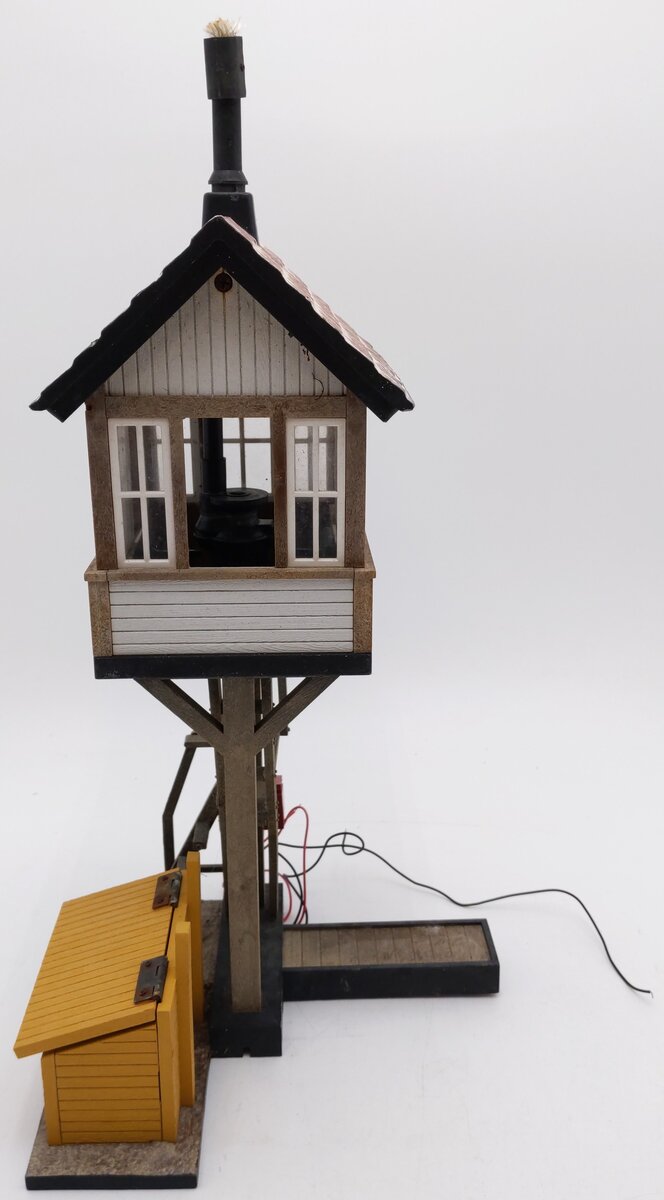 Aristo-Craft ART-7109 G Scale Elevated Switch Tower VG