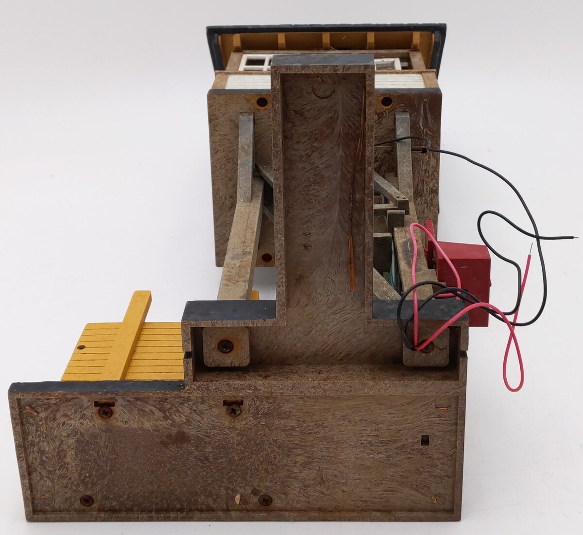 Aristo-Craft ART-7109 G Scale Elevated Switch Tower VG