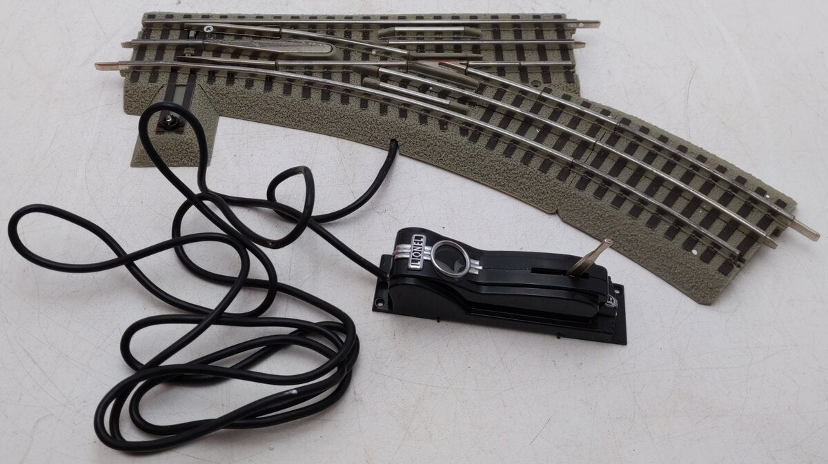 Lionel 6-12046 O Gauge O36 Right Hand Remote-Control FasTrack Switch/Turnout EX/Box