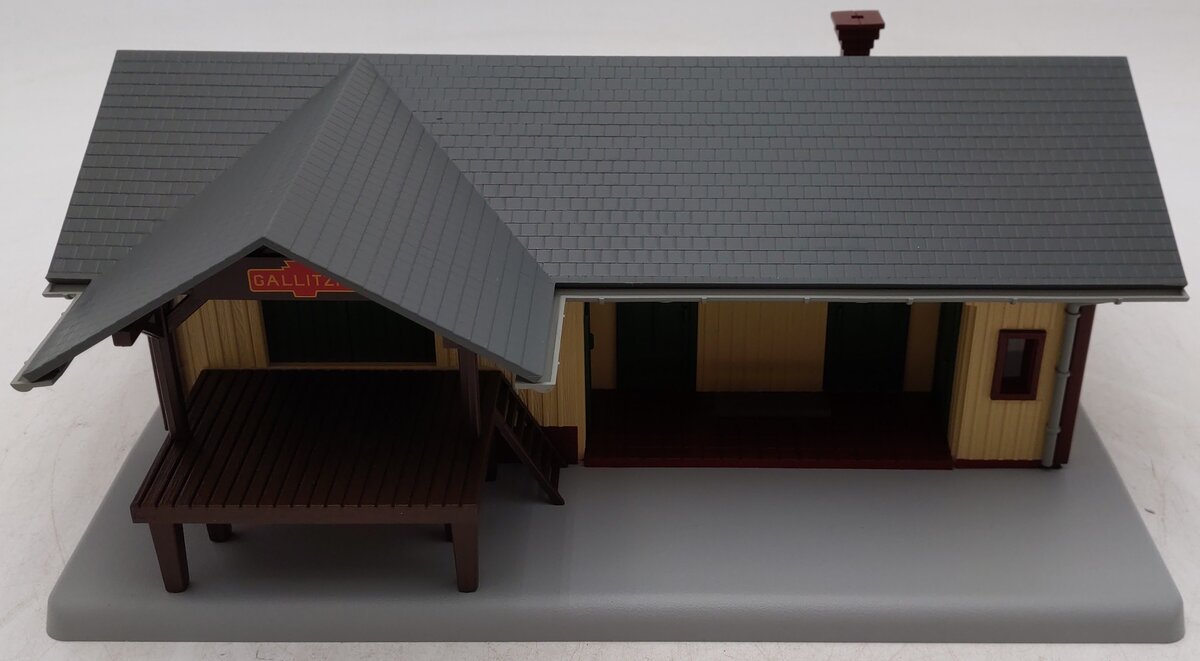 MTH 30-90143 Pennsylvania Train Depot EX/Box