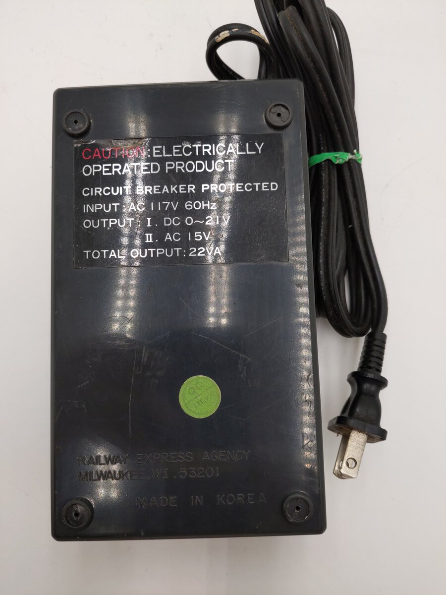 Aristo-Craft 5400 1.8 Amp Train Power Pack w/PWC VG