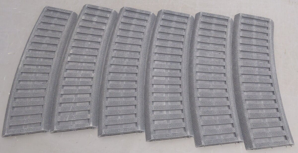 LGB 61600 G Scale Curved Track Roadbed - R3 - 2/3 (6) EX/Box