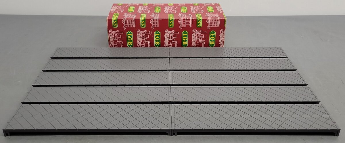 LGB 5034 G Scale Gray Plastic Platform Set EX/Box