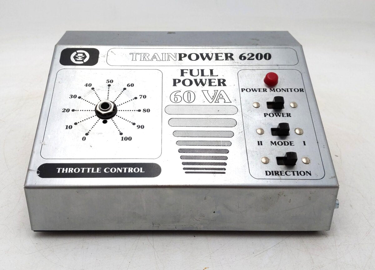 MRC 6200 Trainpower Power Pack (Silver) VG