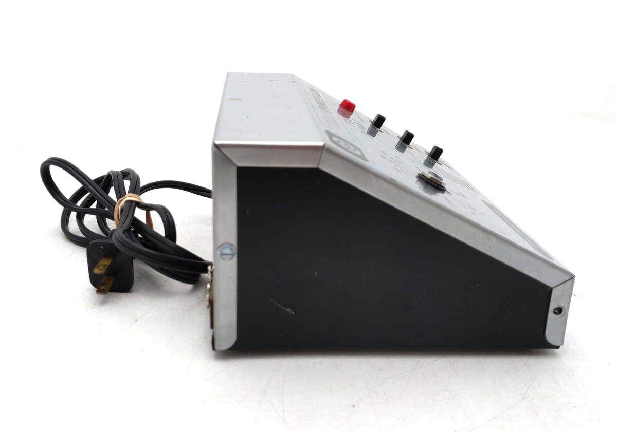 MRC 6200 Trainpower Power Pack (Silver) VG
