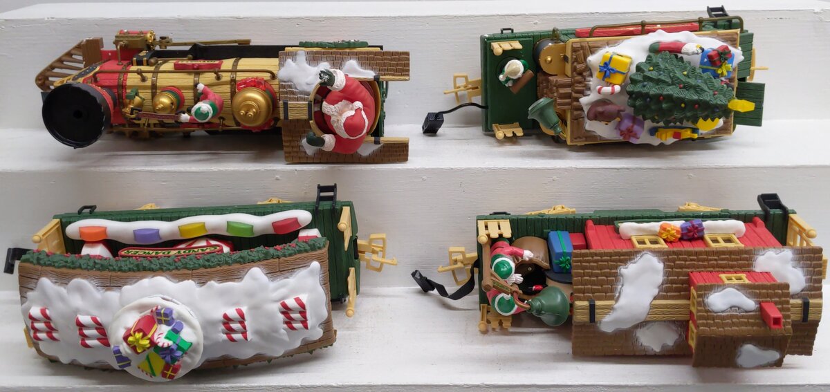 New Bright 380 G Scale Holiday Express Animated Steam Train Set EX/Box
