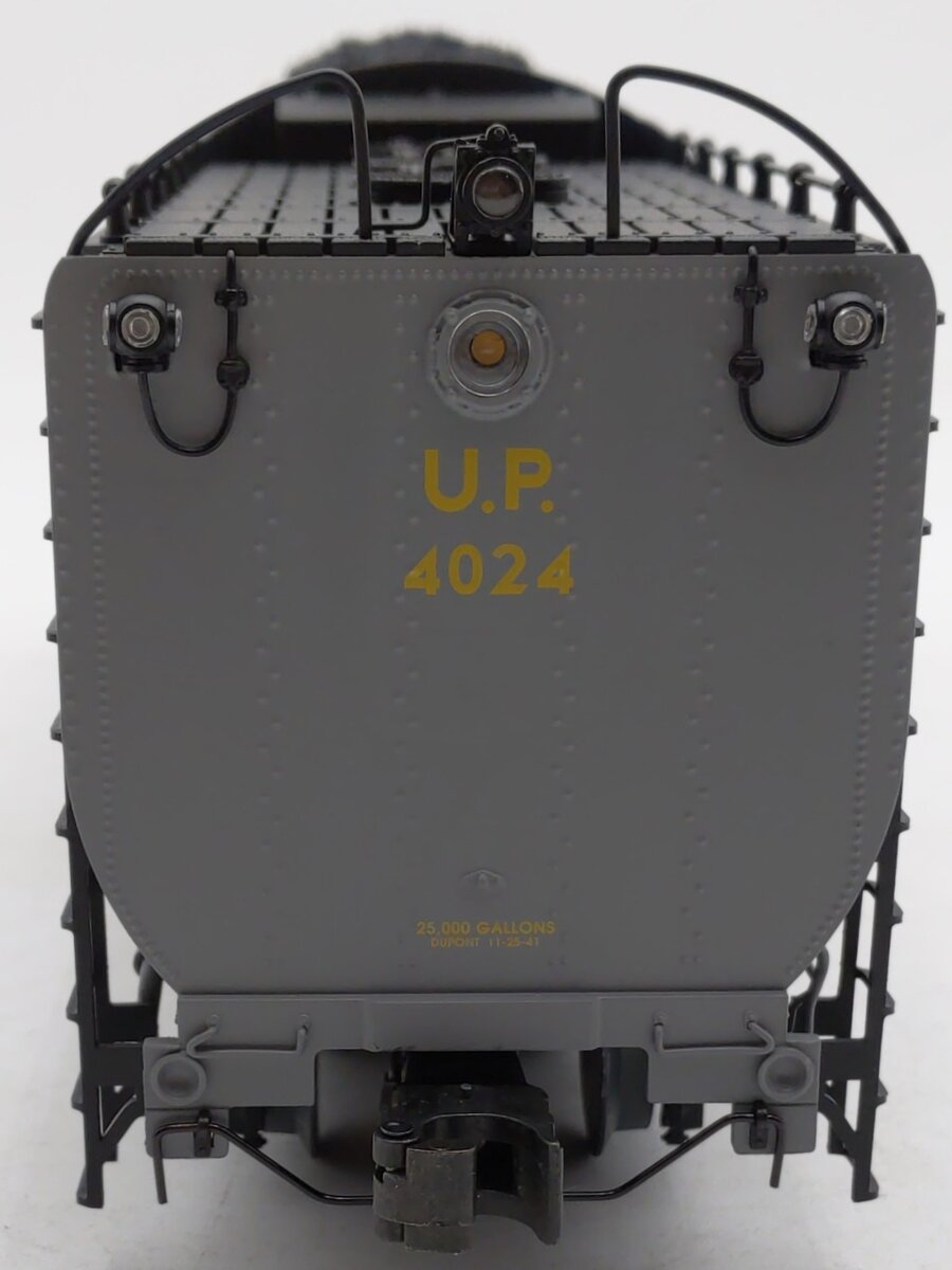 Lionel 2331290 O Gauge Union Pacific VISION Big Boy Steam Locomotive #4024 EX/Box