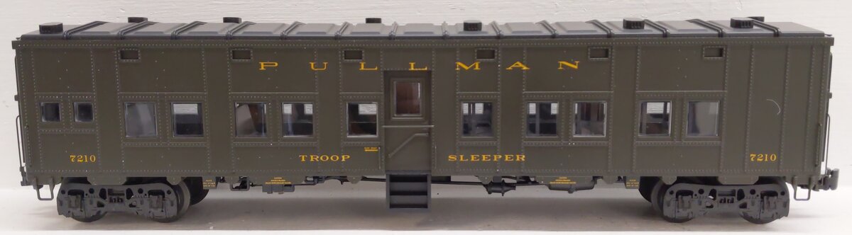 Atlas 3007704-7 O Gauge Pullman Troop Sleeper #7210 (3 Rail) EX/Box