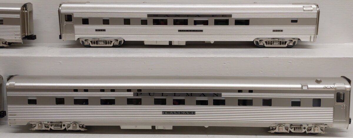 Golden Gate Depot O Santa Fe Super Chief 1938 Aluminum Passenger Set (3 Rail) EX/Box