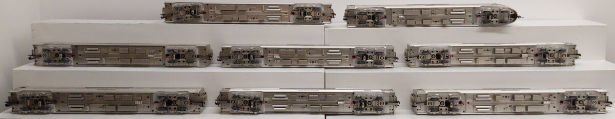 Golden Gate Depot O Santa Fe Super Chief 1938 Aluminum Passenger Set (3 Rail) EX/Box