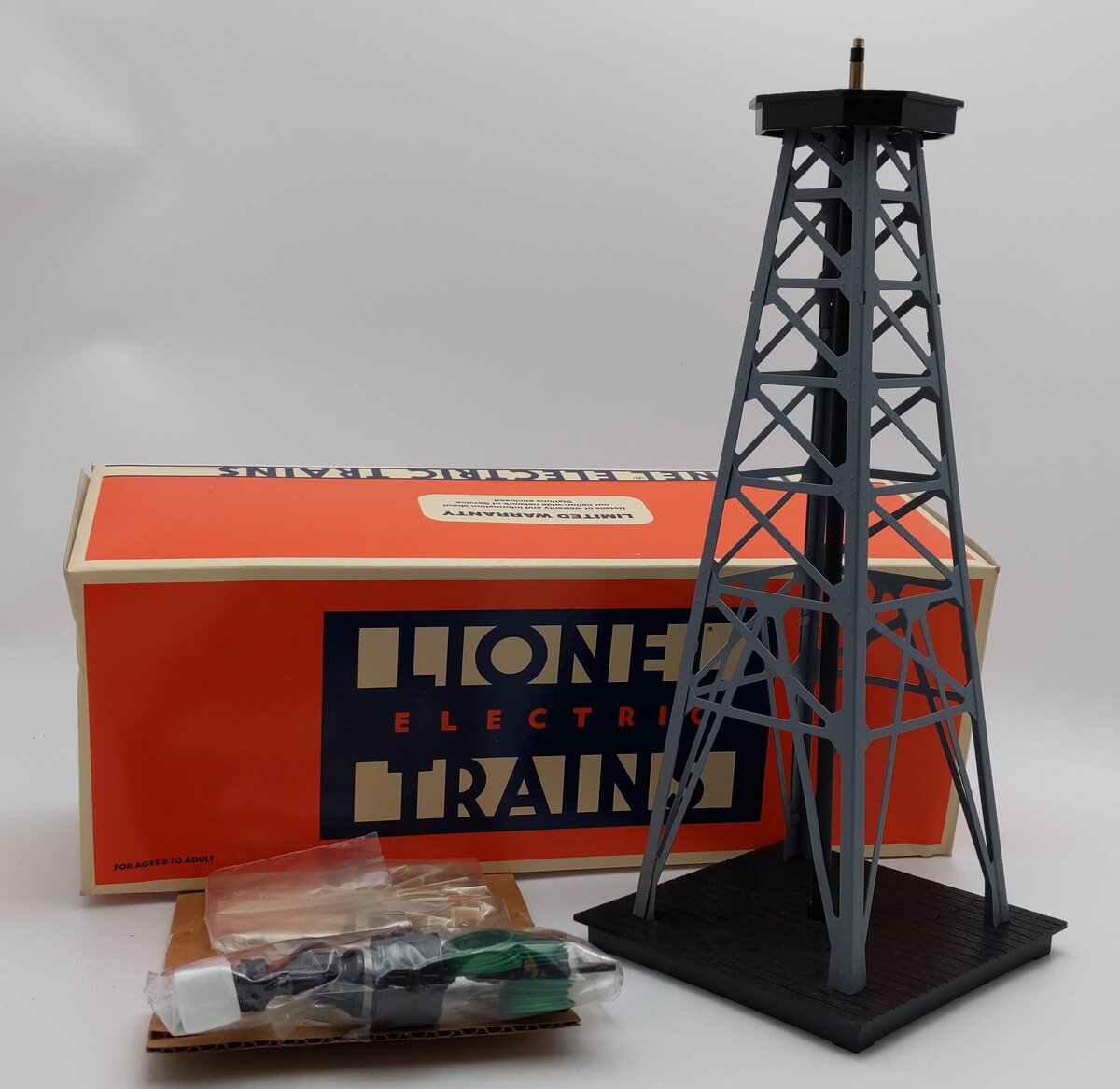 Lionel 6-12889 O Gauge Operating Windmill LN/Box