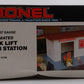 Lionel 6-12798 O/O27 Gauge Operating Forklift Loader Station LN/Box