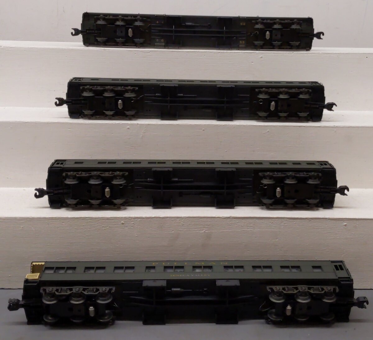 Lionel 6-19060 O Gauge New York Central Pullman Heavyweight Cars (Set of 4) EX/Box