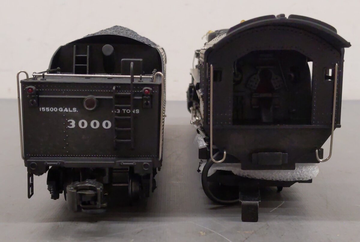 Lionel 6-18009 O Gauge NYC Mohawk 4-8-2 L-3 Steam Locomotive & Tender #3000 LN/Box