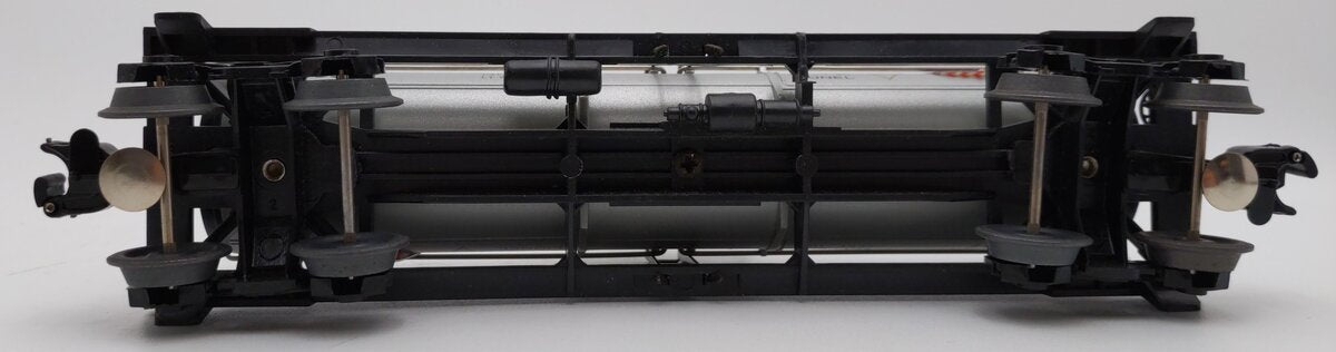 Lionel 6-9367 O Gauge Union Pacific Single Dome Tank Car #9367 EX/Box