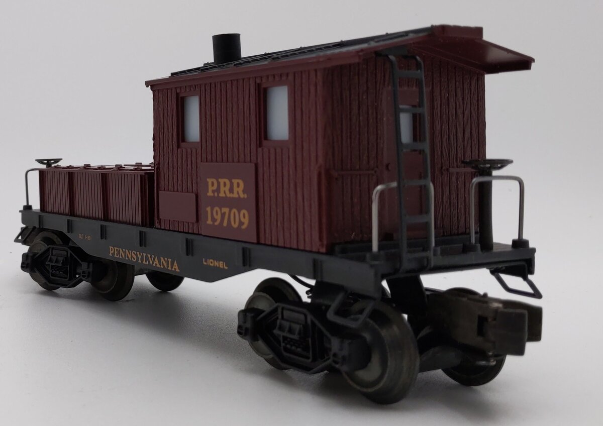 Lionel 6-19709 O Gauge Pennsylvania Illuminated Work Caboose with Smoke #19709 LN/Box