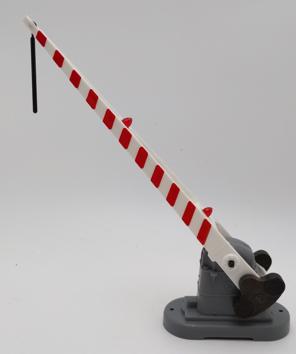 Lionel 6-12714 O/O27 Gauge Automatic Crossing Gate LN/Box