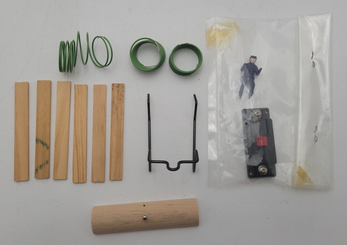 Lionel 4-2321 O Gauge Operating Sawmill EX/Box