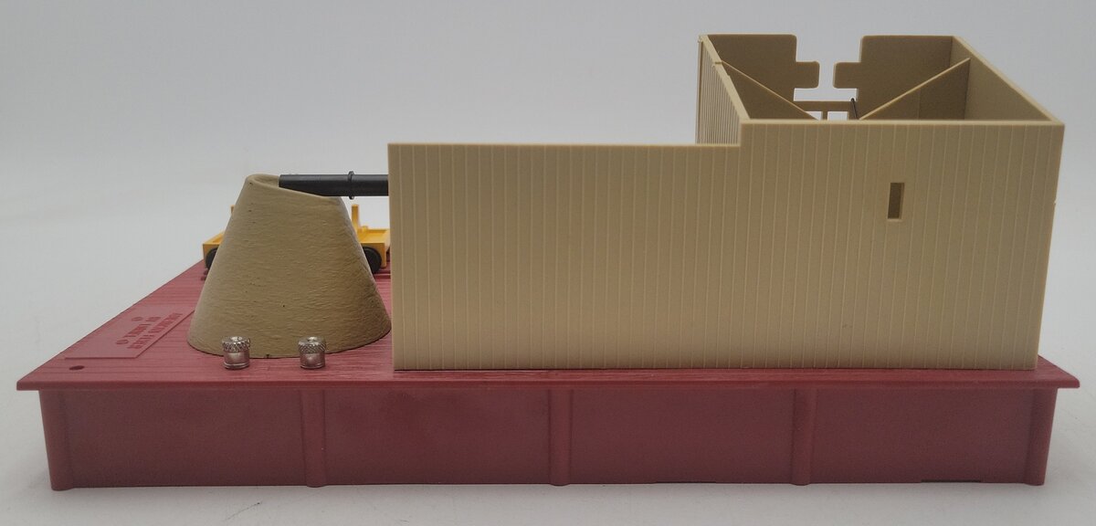 Lionel 4-2321 O Gauge Operating Sawmill EX/Box