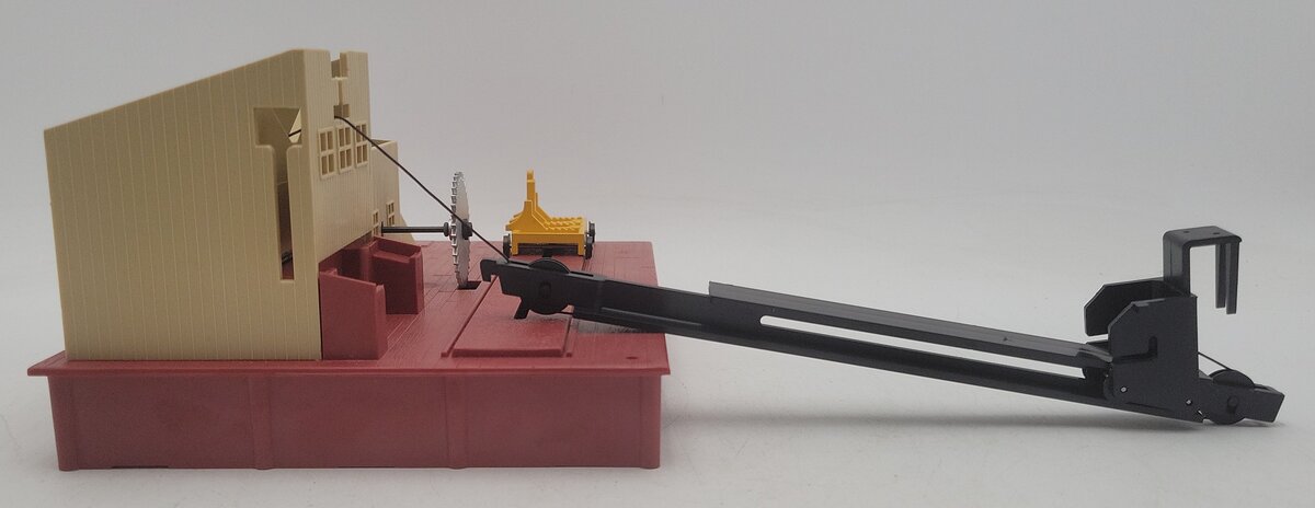 Lionel 4-2321 O Gauge Operating Sawmill EX/Box