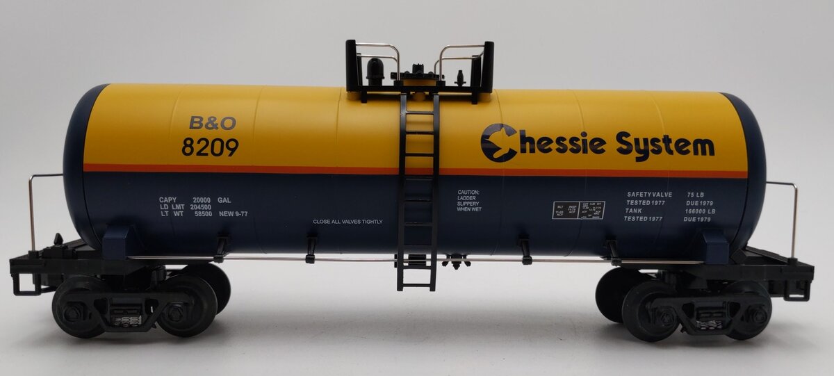MTH 20-92007 O Gauge Chessie Tank Car #8209 LN/Box