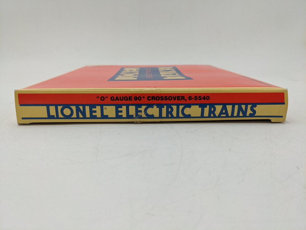 Lionel 6-5540 O Gauge 90 Degree Crossover EX/Box