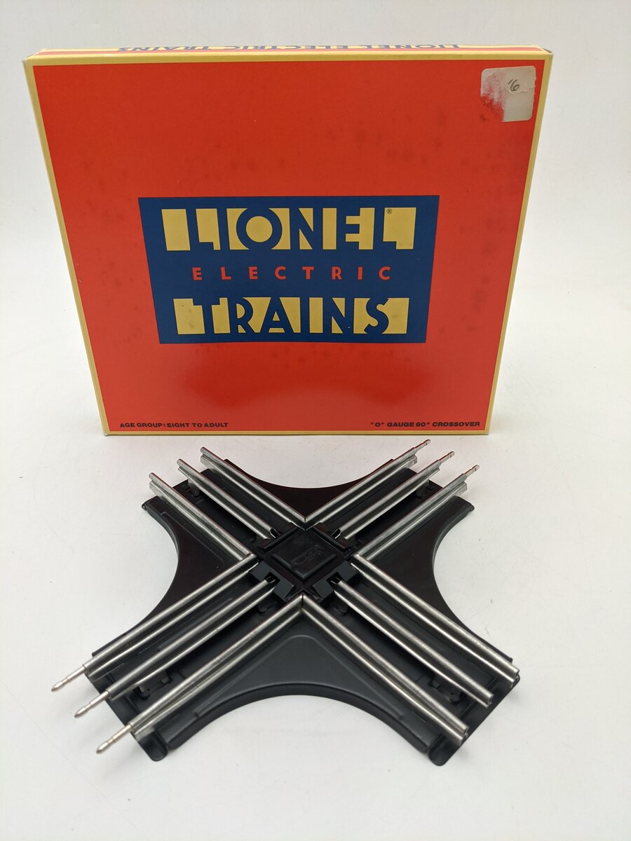 Lionel 6-5540 O Gauge 90 Degree Crossover EX/Box