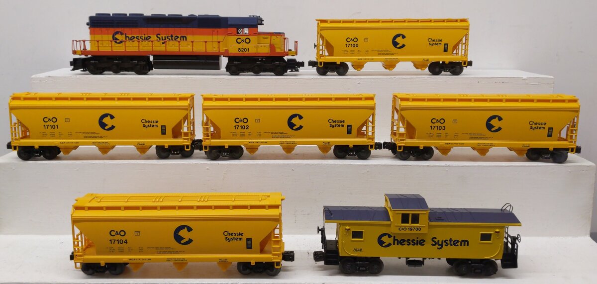 Lionel 6-11705 O Gauge Chessie System Diesel Freight Train Set EX/Box
