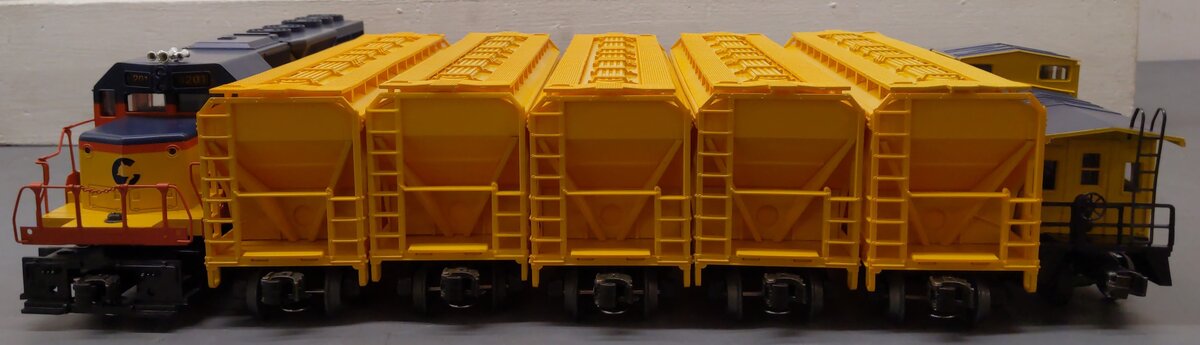 Lionel 6-11705 O Gauge Chessie System Diesel Freight Train Set EX/Box
