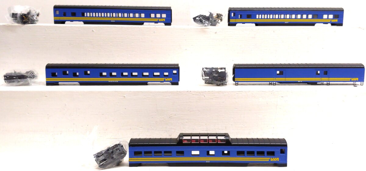 Con-Cor HO Scale VIA Canada Passenger Car Kits [5] EX/Box