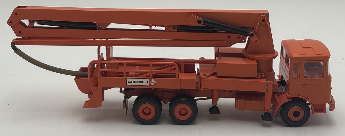 Conrad 3183 1:50 Scale Diecast MAN WIBAU Mounted Concrete Pump Truck EX/Box